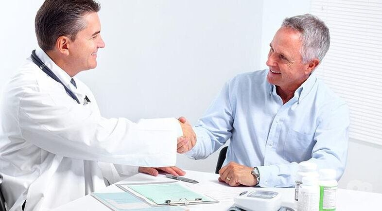 Urolog moškemu predpisuje učinkovito zdravljenje prostatitisa